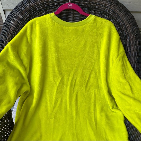 The Grinch Dr. Seuss Grinch Sweater XL (16-18) - Picture 12 of 13